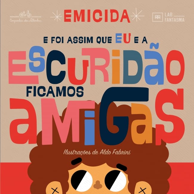 Capa do livro E foi assim que eu e a escuridão ficamos amigas, de Emicida